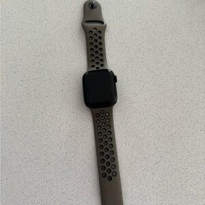 Apple Watch series 8